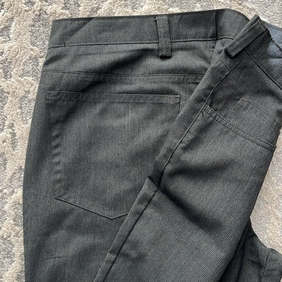 Men’s Grey Dress Pants - Picture 2 of 3